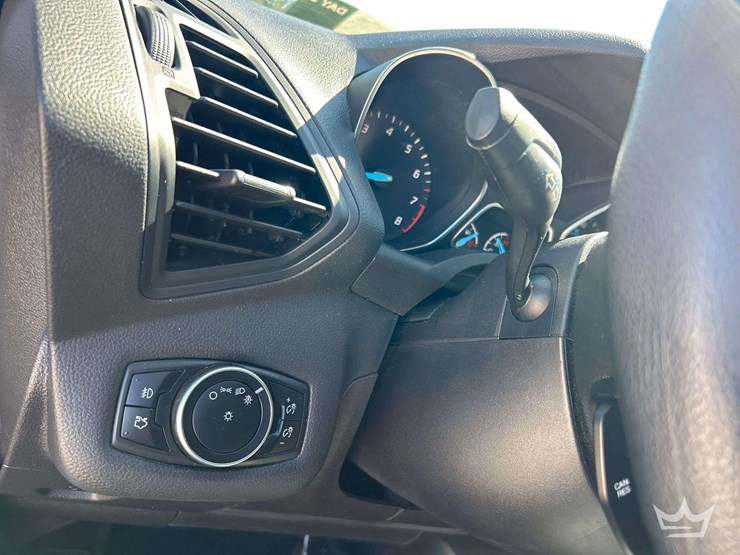 2016-ford-escape-image-13