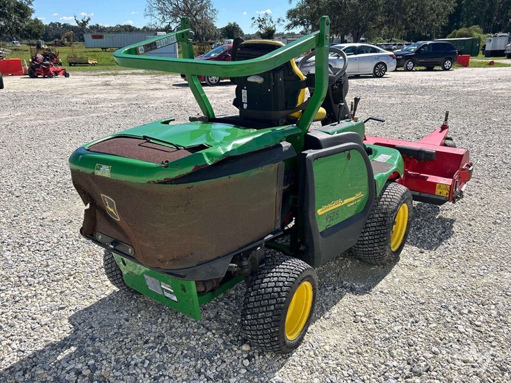 2014-john-deere-f1400-4wd-diesel-front-mower-with-60in.-trimax-fx155-flail-mower-attachment-image-3