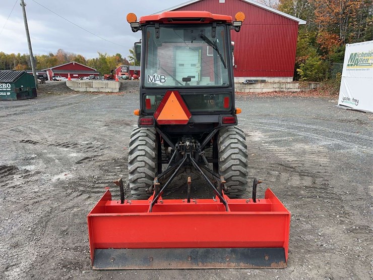 2013-kubota-b3000-image-5