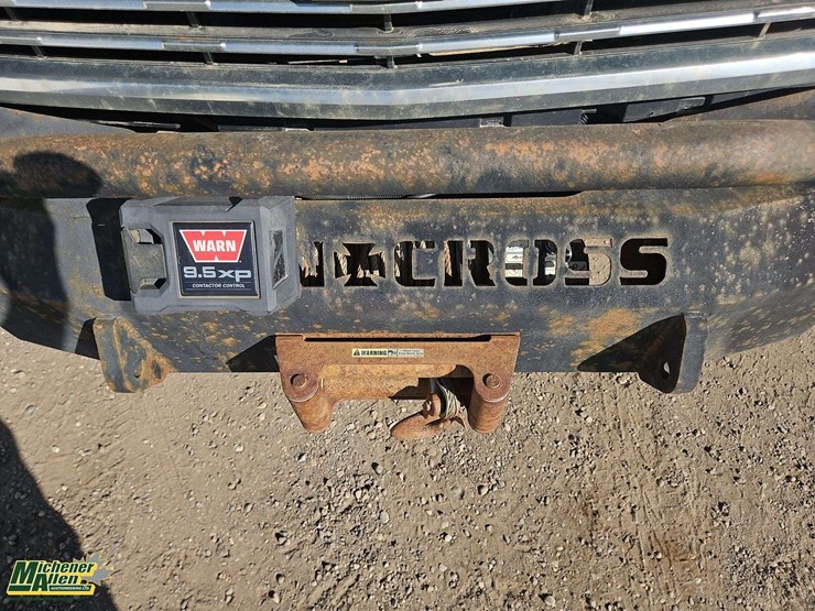 2015-chevrolet-silverado-2500hd-lt-image-31