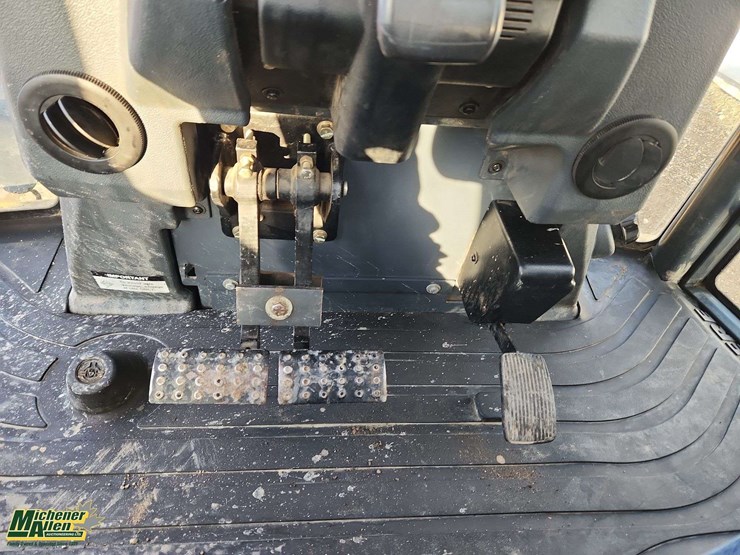2014-deere-310sk-image-9