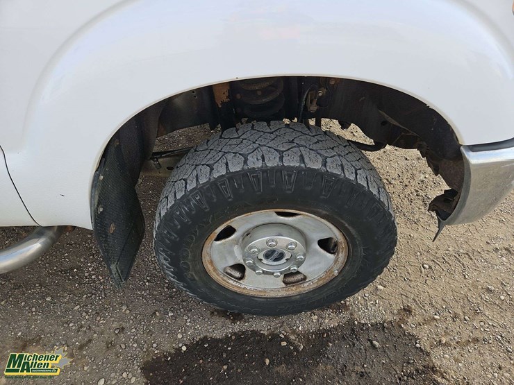 2012-ford-f250-image-12