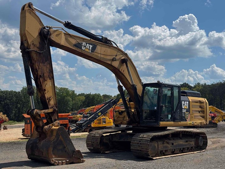 2017-caterpillar-336fl-image-1