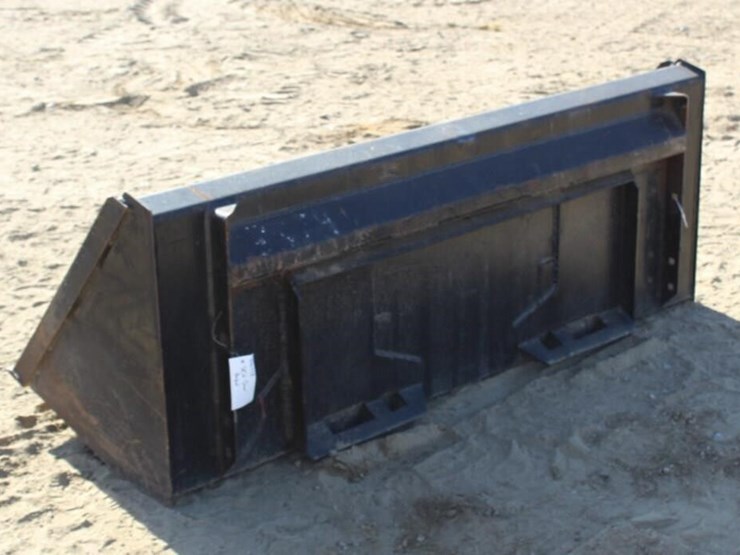 skid-steer-bucket-image-4