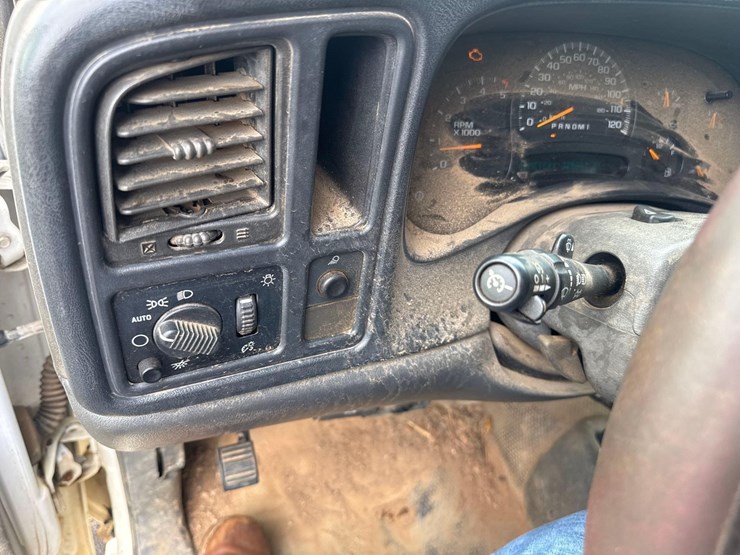2006-chevrolet-3500-image-20