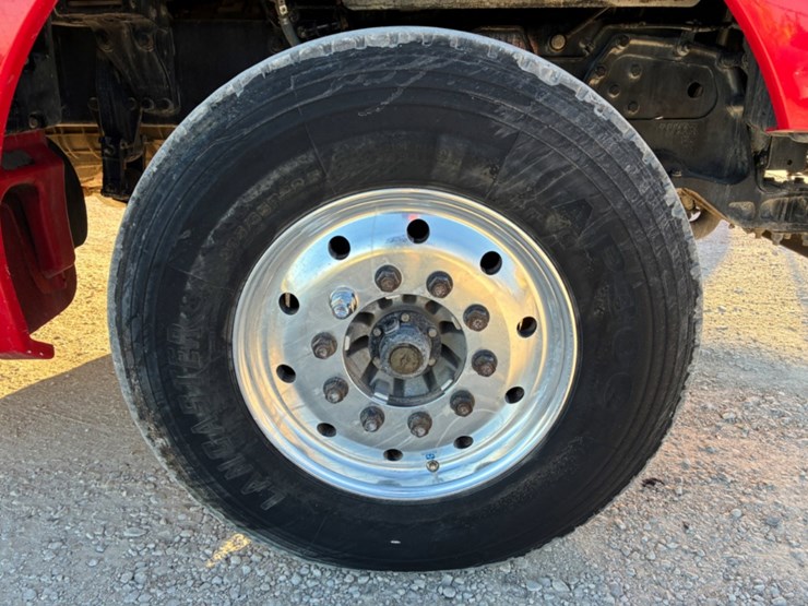 2021-kenworth-t880-image-17