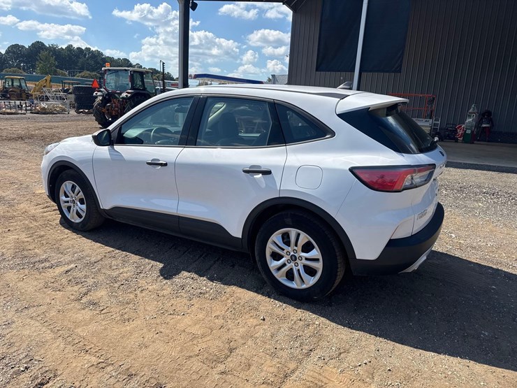 2020-ford-escape-image-3