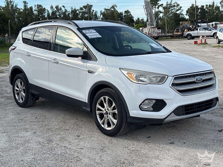 2018-ford-escape-image-2