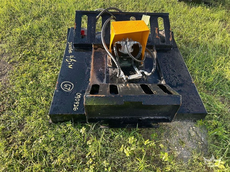 2025-46in-hydraulic-brush-cutter-mini-skid-steer-attachment-image-5