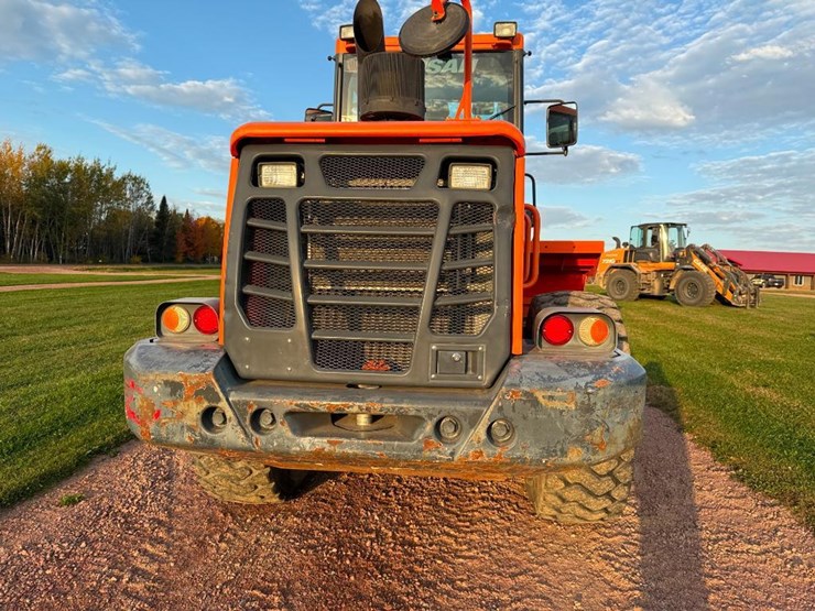 2017-doosan-dl250-5-image-14