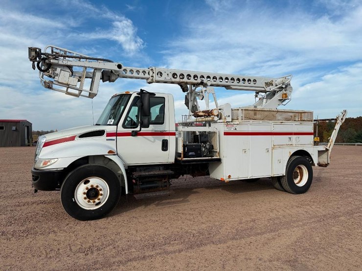 2008-international-durastar-4300-image-1