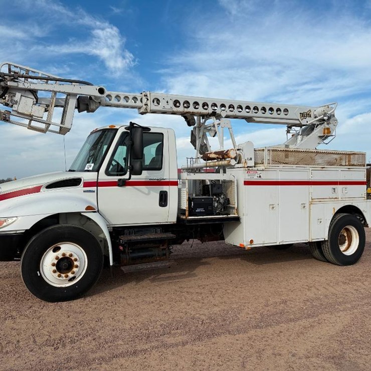 2008 INTERNATIONAL DURASTAR 4300