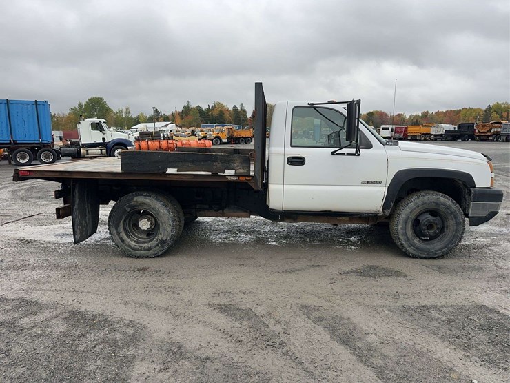 2006-chevrolet-silverado-3500-image-4