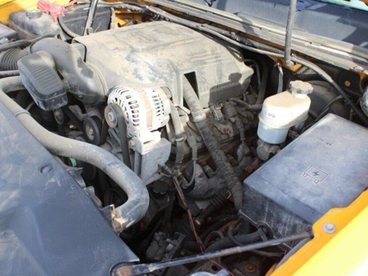 2012-chevrolet-silverado-1500-image-25