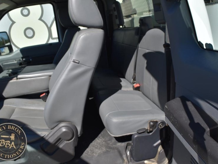 2015-ford-f350-sd-image-32