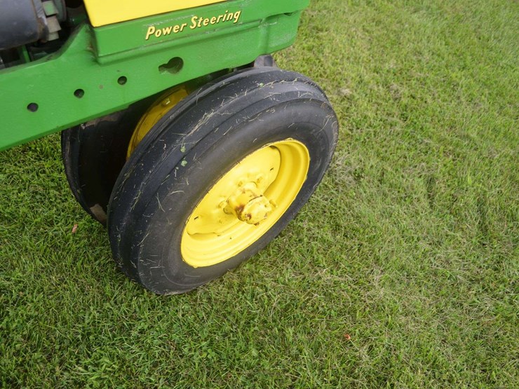 1957-john-deere-520-image-7