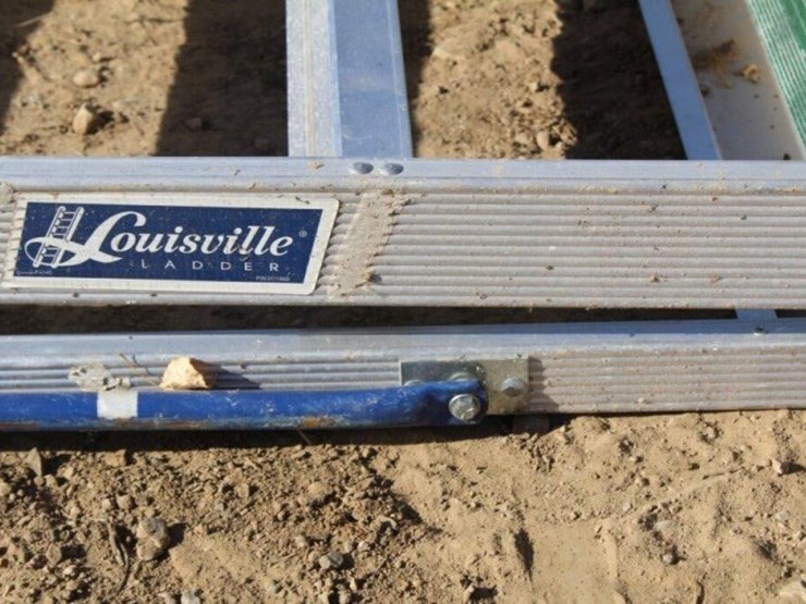 8'-platform-ladder-image-5