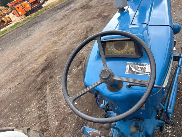 ford-4600-image-26