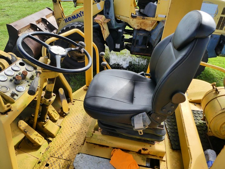 caterpillar-950-image-13