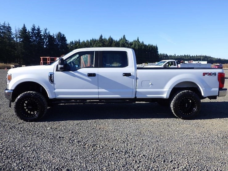 2020-ford-f350-image-2