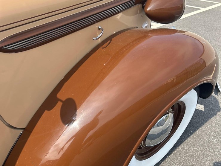 1938-plymouth-4-door-sedan-image-11