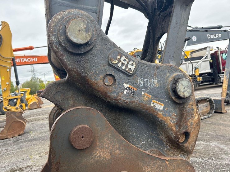 2023-john-deere-350-image-58