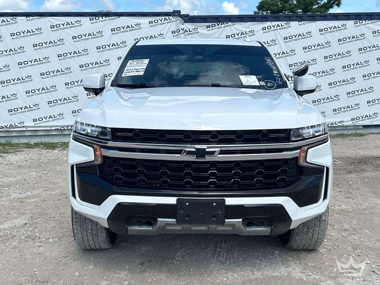 2022-chevrolet-tahoe-image-28