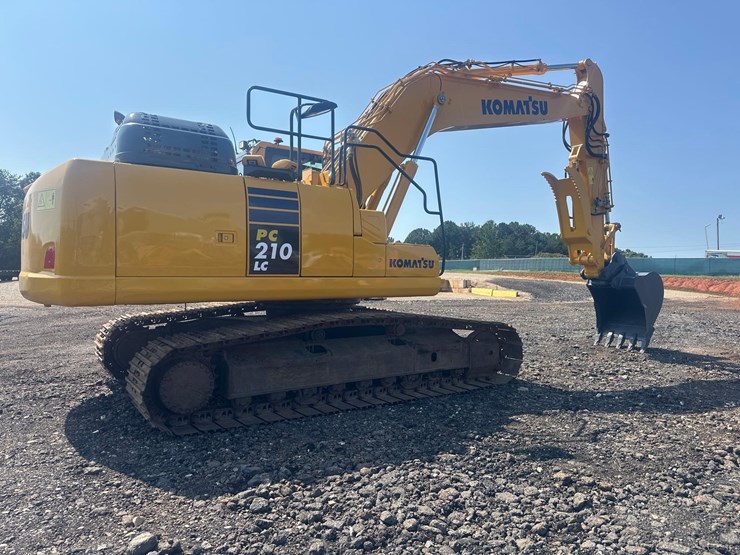2021-komatsu-pc210-lc-11e0-image-8