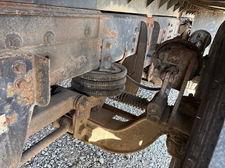 2001-caterpillar-c9-acert-image-48