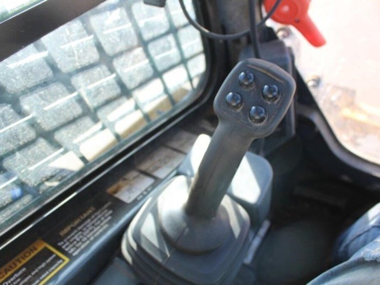 2024-deere-333g-image-16