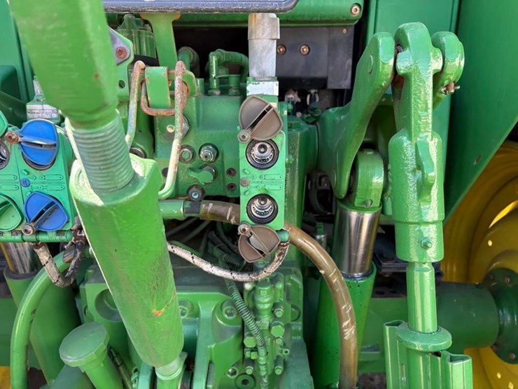 john-deere-6330-image-22
