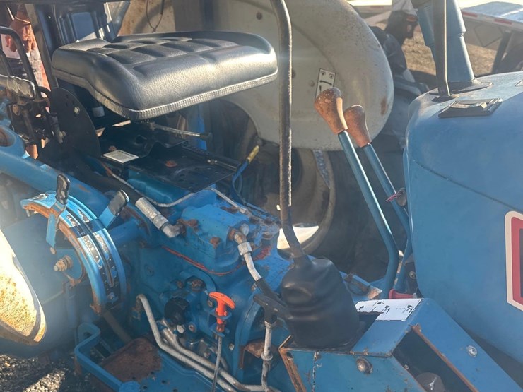 ford-7310-image-23