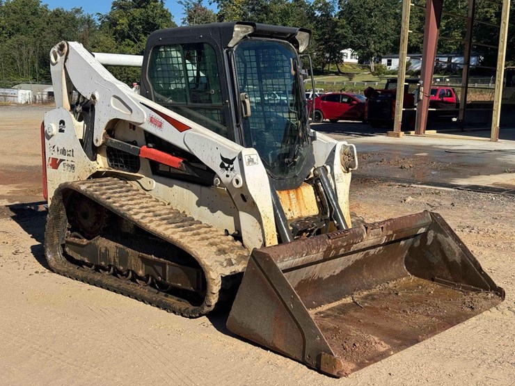 2018-bobcat-t770-image-1
