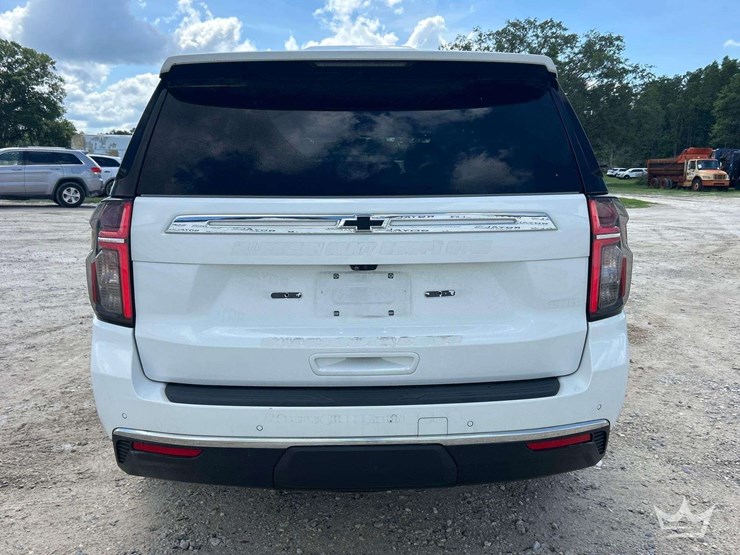 2022-chevrolet-tahoe-image-25