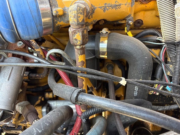 2001-caterpillar-c9-acert-image-36