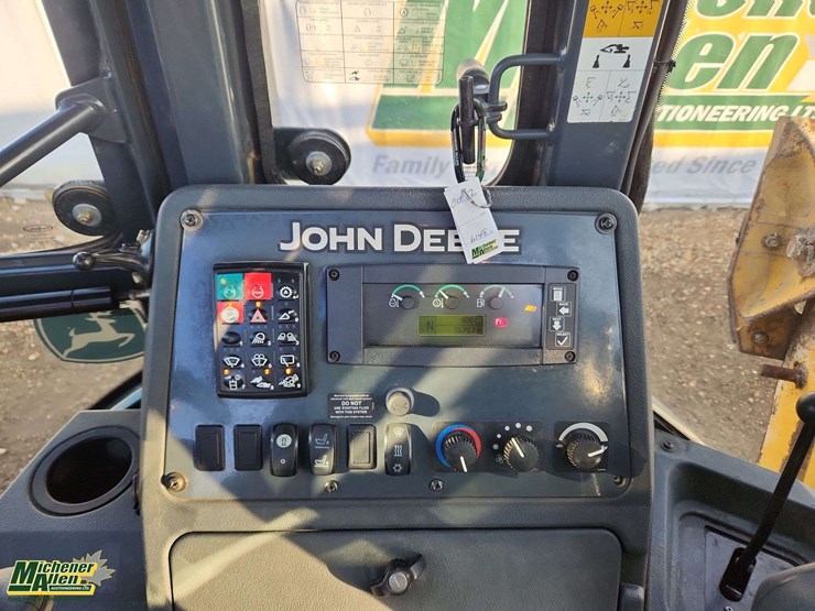 2014-deere-310sk-image-7