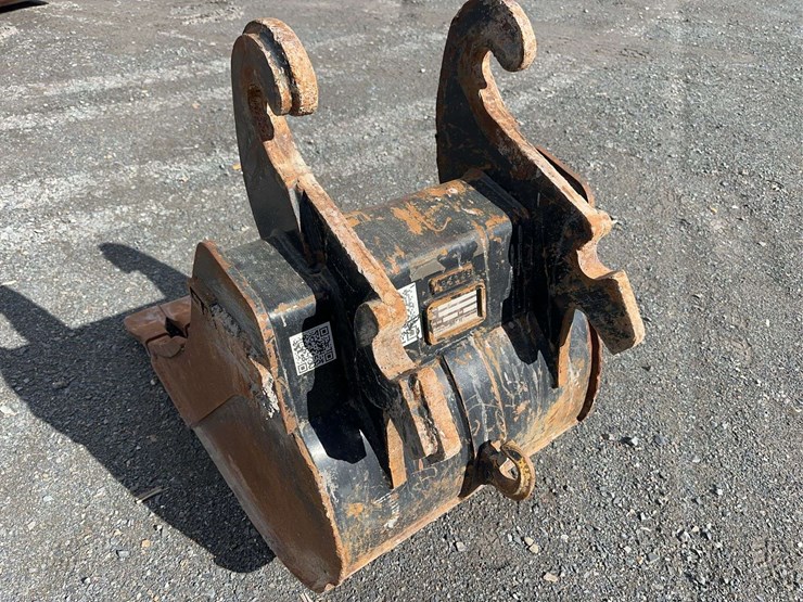 2018-caterpillar-308-image-34