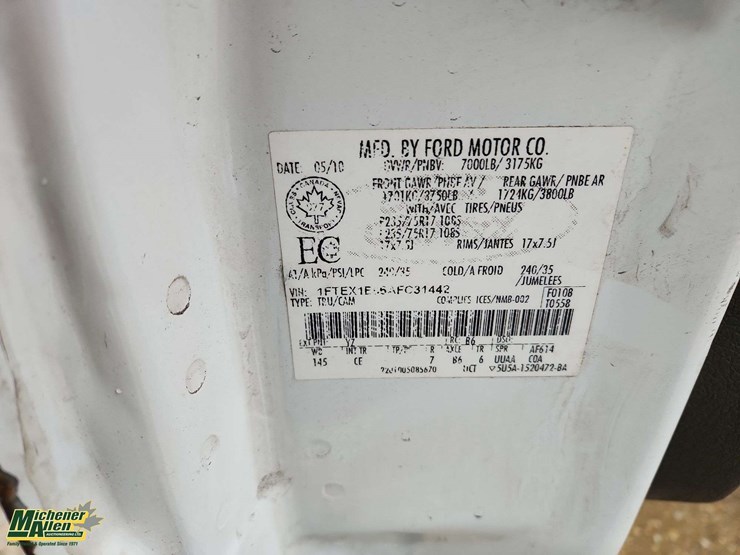 2010-ford-f150-image-8