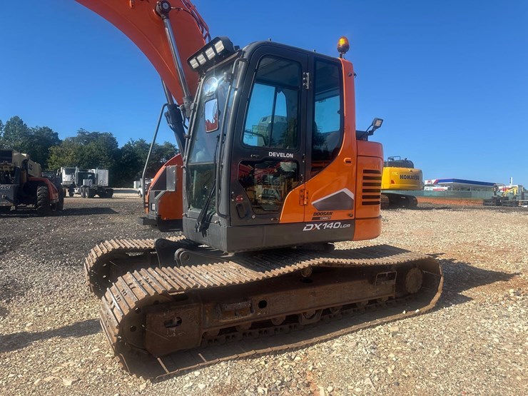 2022-doosan-dx140-lcr-image-11