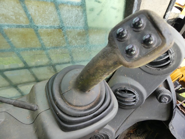 caterpillar-299d2-image-14
