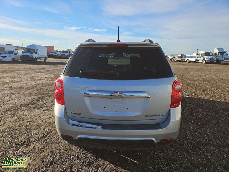 2015-chevrolet-equinox-lt-image-6