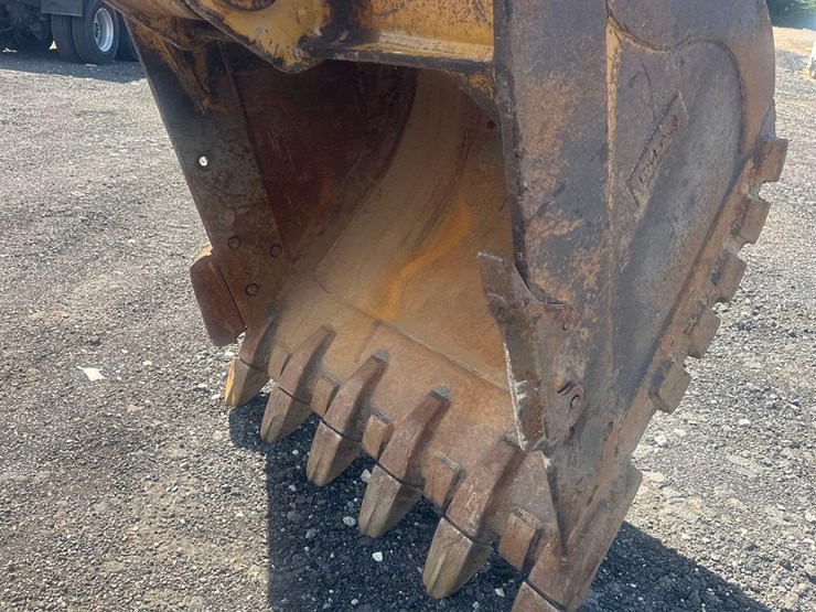 2017-caterpillar-336fl-image-19