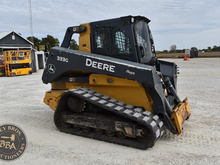 2018-deere-333g-image-21
