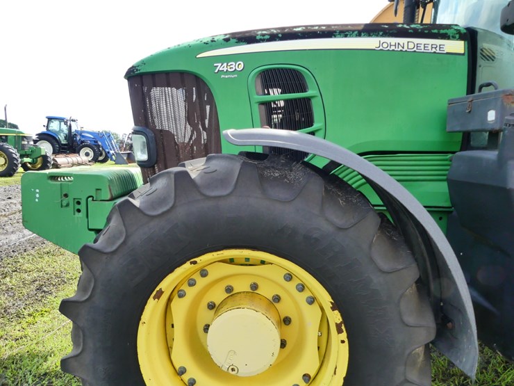 john-deere-7430-premium-image-10