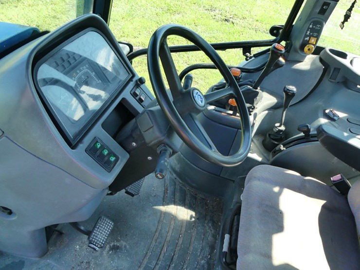 new-holland-t5.100-image-13