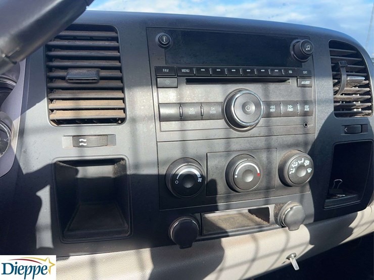 2009-gmc-sierra-2500hd-image-22