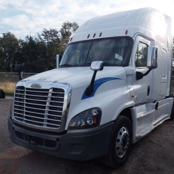 2015 FREIGHTLINER CASCADIA 125 EVOLUTION
