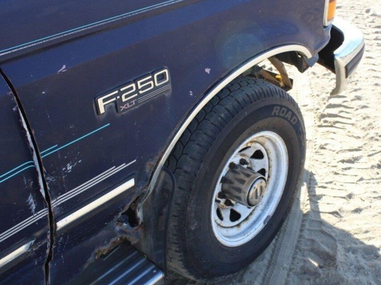 1994-ford-f250-image-9