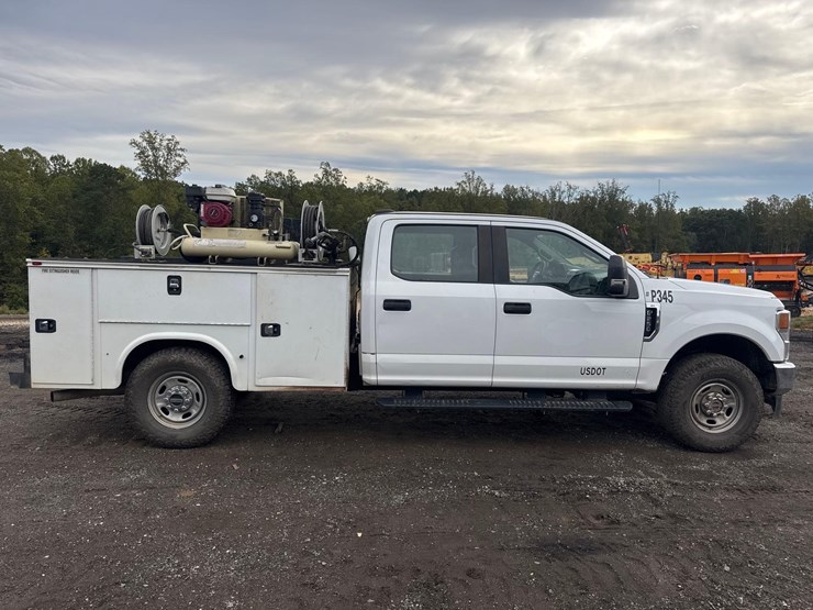 2020-ford-f250-image-8