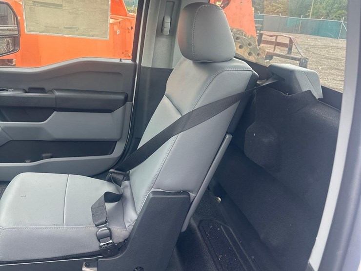 2024-ford-f550-xl-image-8